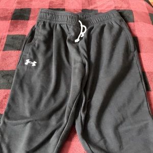 Brand new!! Under Armour Sweatpants size medium